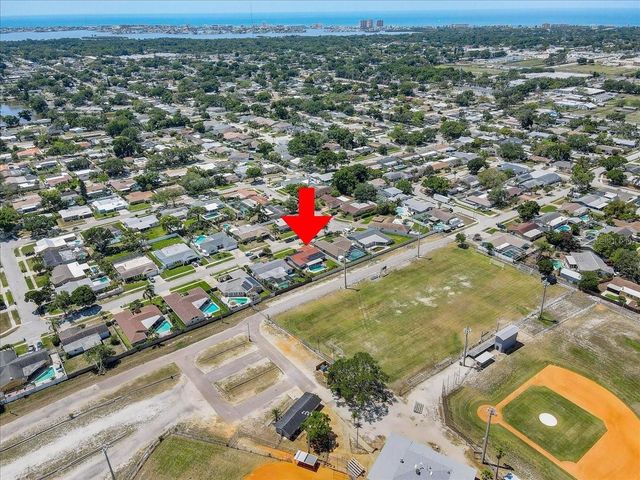 12137 ORANGE BLOSSOM DRIVE, Seminole, FL 33772