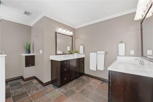 2020 Pearwood Path, Roswell, GA 30076