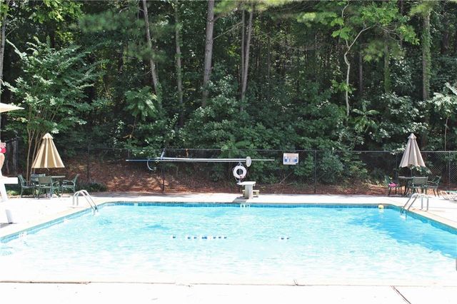 2020 Pearwood Path, Roswell, GA 30076