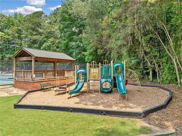 2020 Pearwood Path, Roswell, GA 30076