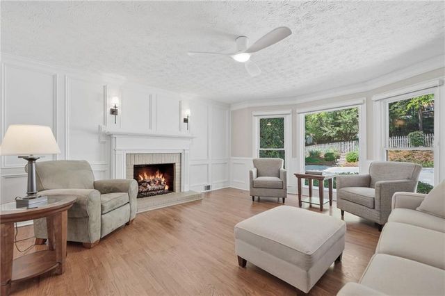 2020 Pearwood Path, Roswell, GA 30076