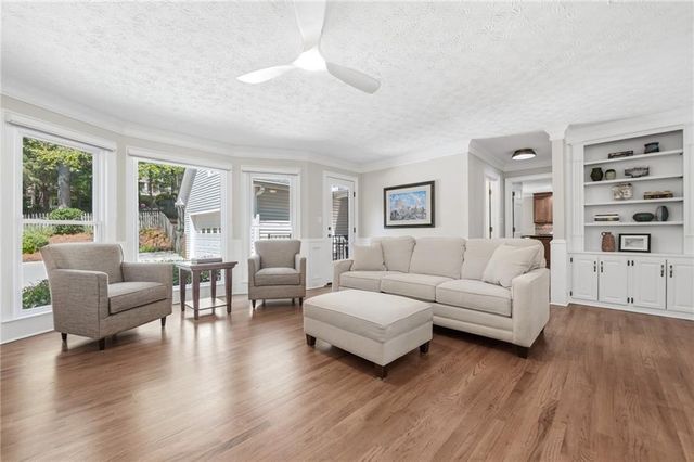 2020 Pearwood Path, Roswell, GA 30076