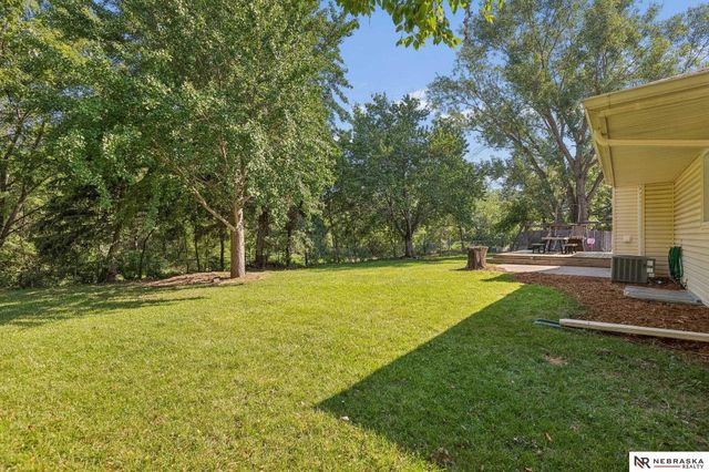 6506 S 89th Circle, Ralston, NE 68127