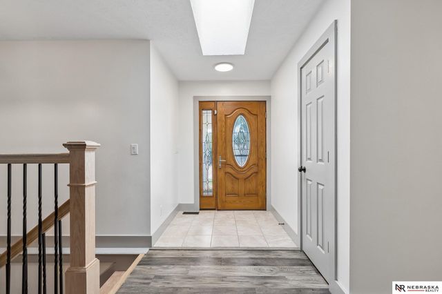 6506 S 89th Circle, Ralston, NE 68127