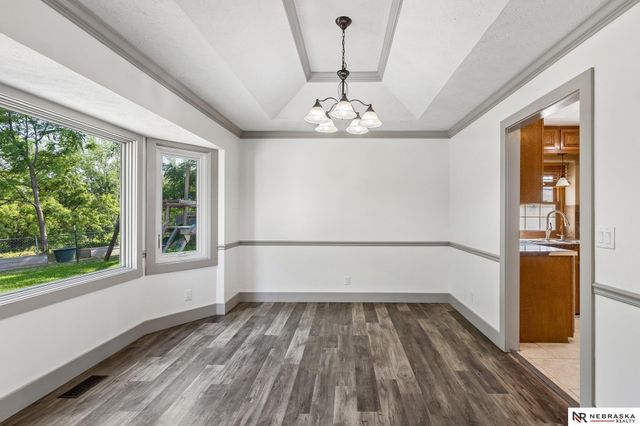 6506 S 89th Circle, Ralston, NE 68127