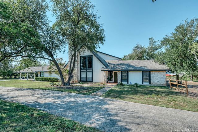 6970 Stonykirk Rd., San Antonio, TX 78240