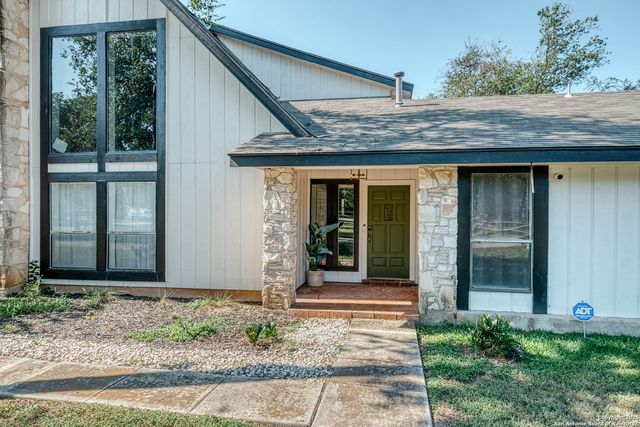 6970 Stonykirk Rd., San Antonio, TX 78240