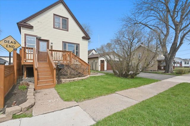 216 N 38th Avenue W, Duluth, MN 55807