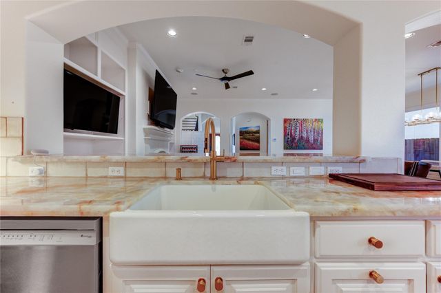 7615 Pine Ridge Terrace Road, Houston, TX 77081
