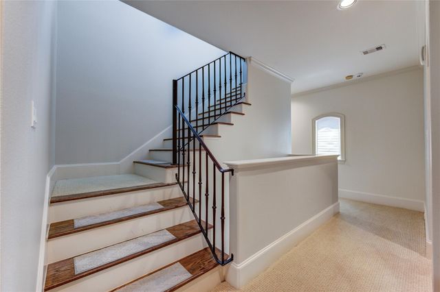 7615 Pine Ridge Terrace Road, Houston, TX 77081