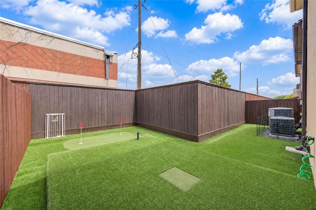 7615 Pine Ridge Terrace Road, Houston, TX 77081