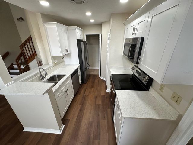 626 CAMBRIDGE WAY 98, Altamonte Springs, FL 32714