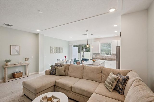 34196 ROGALLO LANE, Wesley Chapel, FL 33545