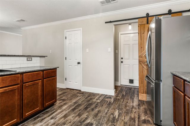 2040 Comal Street, Waco, TX 76708