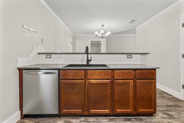 2040 Comal Street, Waco, TX 76708