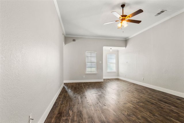 2040 Comal Street, Waco, TX 76708