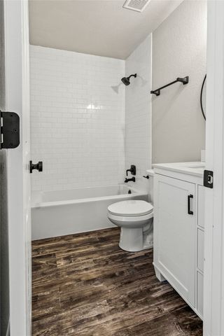 2040 Comal Street, Waco, TX 76708