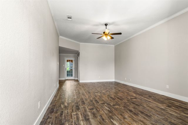 2040 Comal Street, Waco, TX 76708
