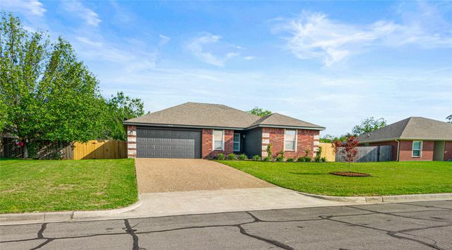 2040 Comal Street, Waco, TX 76708