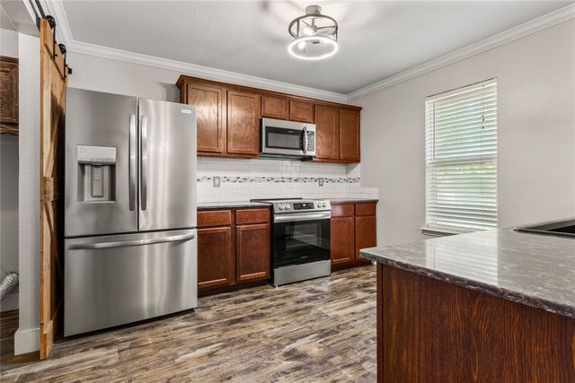 2040 Comal Street, Waco, TX 76708