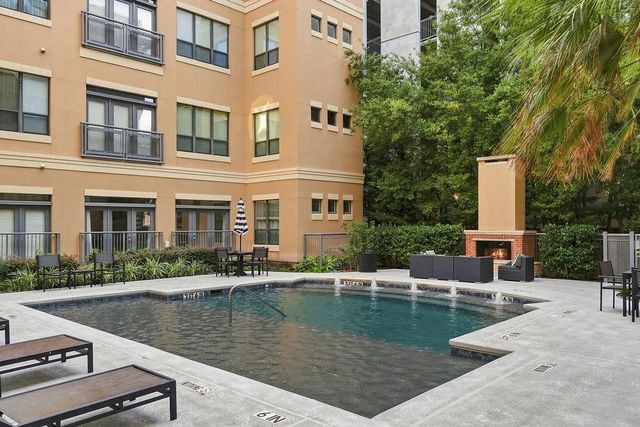1901 Post Oak Boulevard 1501, Houston, TX 77056