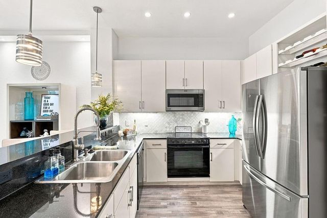 1901 Post Oak Boulevard 1501, Houston, TX 77056
