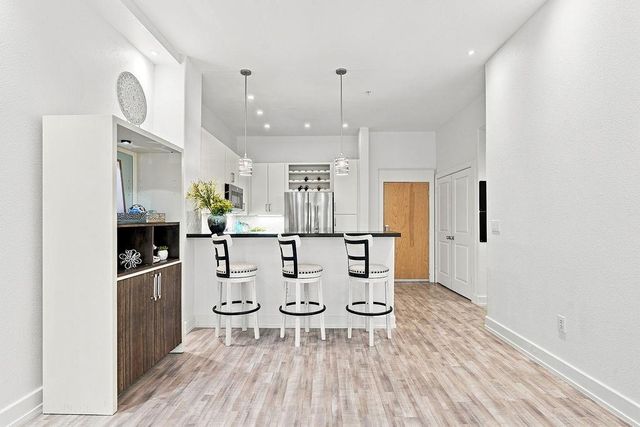 1901 Post Oak Boulevard 1501, Houston, TX 77056