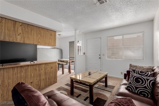 4300 North Lamont Street 209, Las Vegas, NV 89115