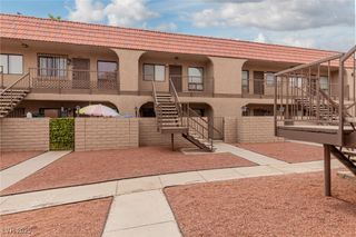 4300 North Lamont Street 209, Las Vegas, NV 89115