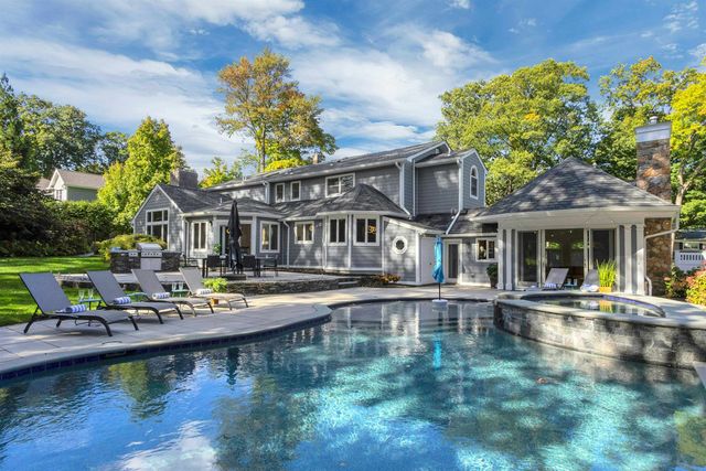 545 MILLER RD, Wyckoff, NJ 07481