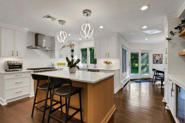 545 MILLER RD, Wyckoff, NJ 07481