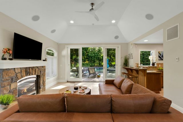545 MILLER RD, Wyckoff, NJ 07481