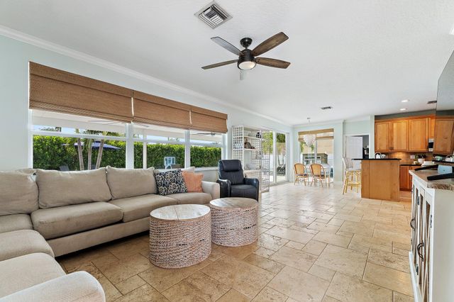 10295 Allamanda Boulevard, Palm Beach Gardens, FL 33410