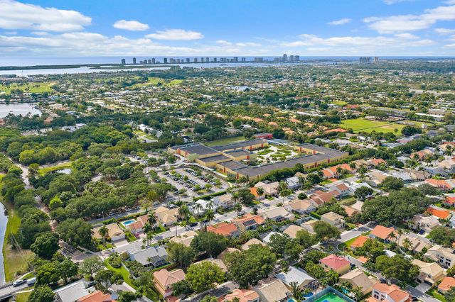 10295 Allamanda Boulevard, Palm Beach Gardens, FL 33410