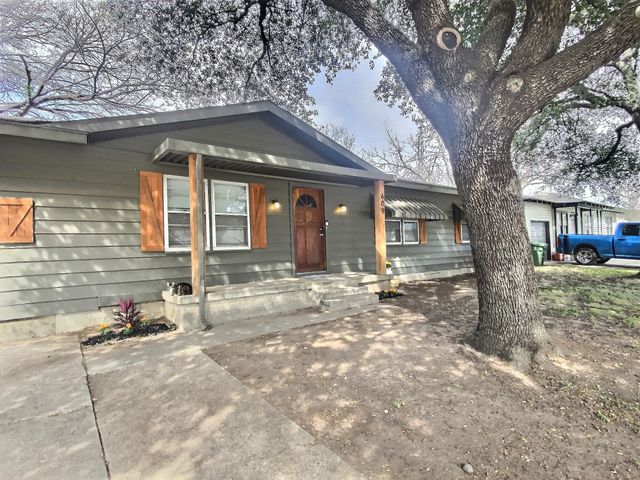 609 E Ellen Avenue, Hurst, TX 76053