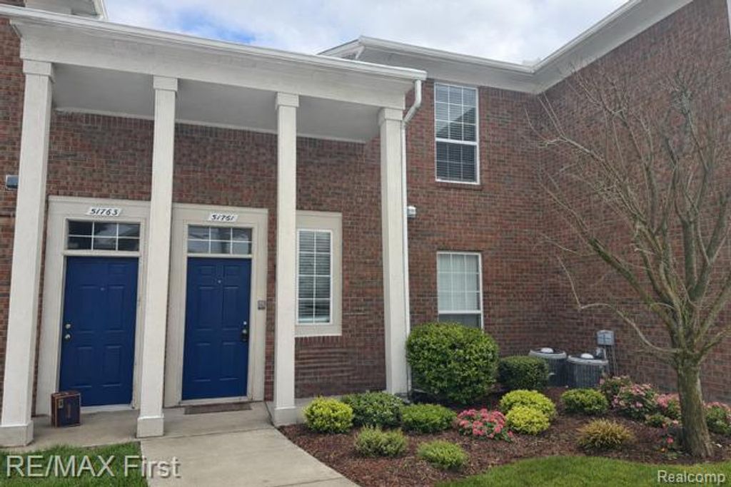 51761 Adler Park Drive, Chesterfield, MI 48051