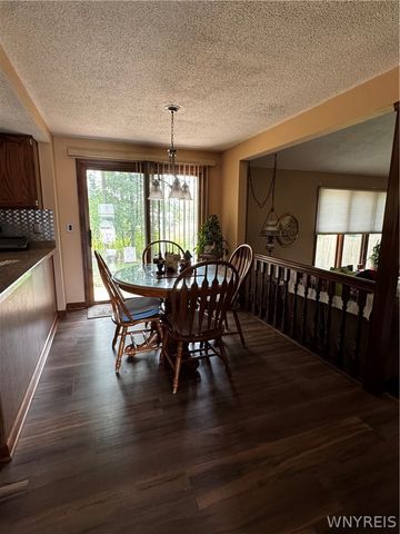 3568 Heatherwood Drive, Hamburg, NY 14075