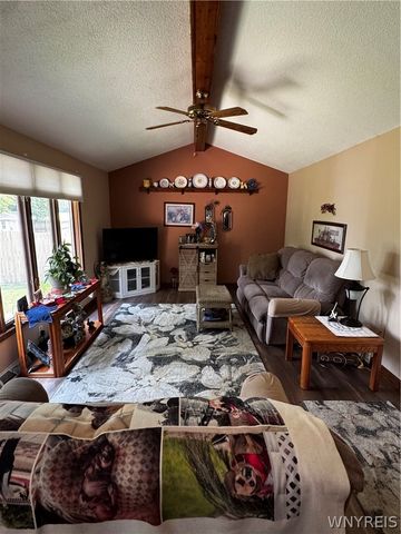 3568 Heatherwood Drive, Hamburg, NY 14075