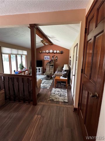 3568 Heatherwood Drive, Hamburg, NY 14075