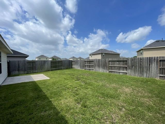 18727 Mercer Falls Drive, Hockley, TX 77447