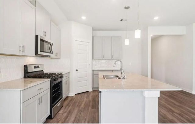 1118 Velas View Drive, Huffman, TX 77336