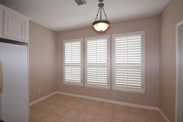 722 Memorial Heights Drive, Houston, TX 77007