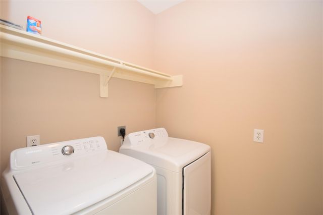 722 Memorial Heights Drive, Houston, TX 77007