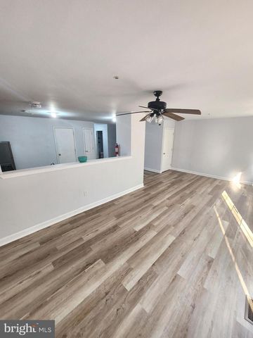 302 HIDDEN, Blackwood, NJ 08012