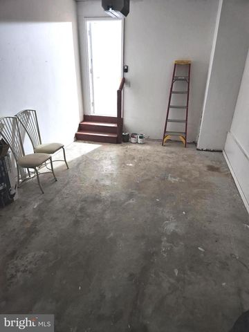 302 HIDDEN, Blackwood, NJ 08012