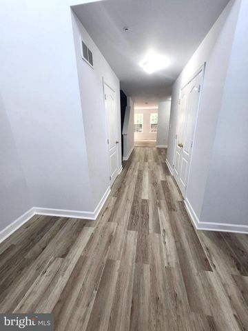 302 HIDDEN, Blackwood, NJ 08012