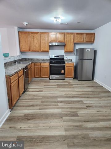 302 HIDDEN, Blackwood, NJ 08012