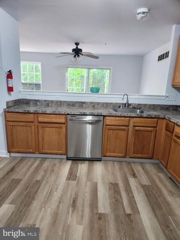 302 HIDDEN, Blackwood, NJ 08012
