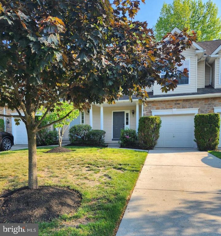 302 HIDDEN, Blackwood, NJ 08012
