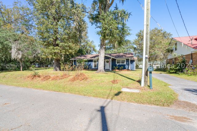 313 1st Ave, Ridgeland, SC 29936